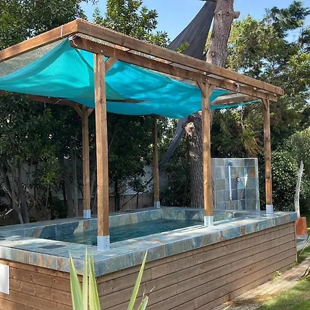 Gasthuis Peacock *